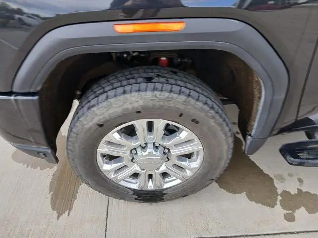 2020 GMC Sierra 2500HD 4WD Crew Cab Standard Bed Denali