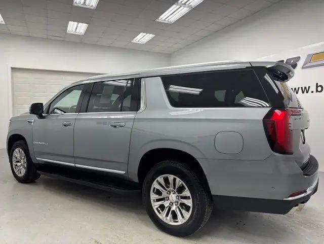 2025 GMC Yukon XL 4WD Denali