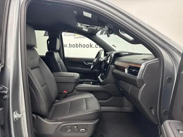 2025 GMC Yukon XL 4WD Denali