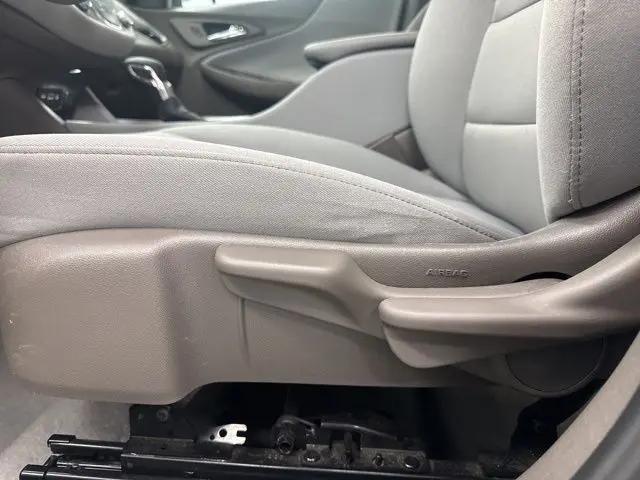 2025 Chevrolet Malibu FWD LS