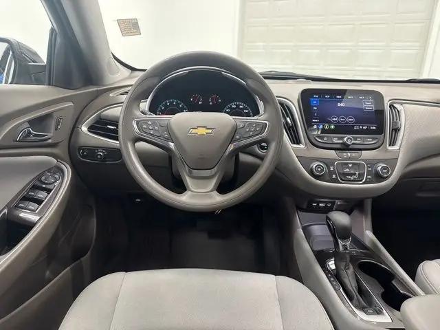 2025 Chevrolet Malibu FWD LS
