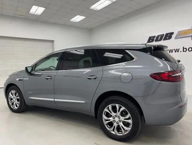 2021 Buick Enclave AWD Avenir