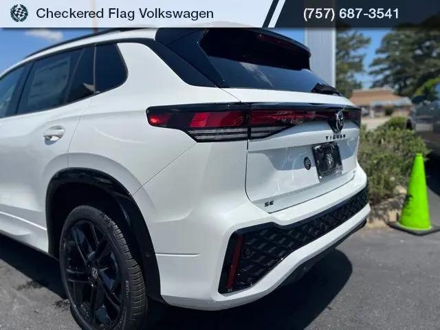 2026 Volkswagen Tiguan SE R-Line Black