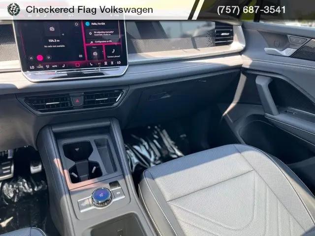 2026 Volkswagen Tiguan SE R-Line Black