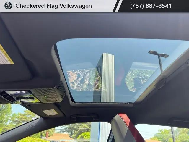 2026 Volkswagen Golf GTI Autobahn