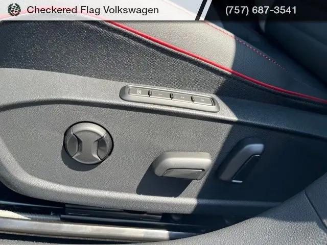 2026 Volkswagen Golf GTI Autobahn