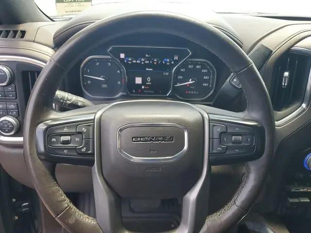 2021 GMC Sierra 2500HD 4WD Crew Cab Standard Bed Denali