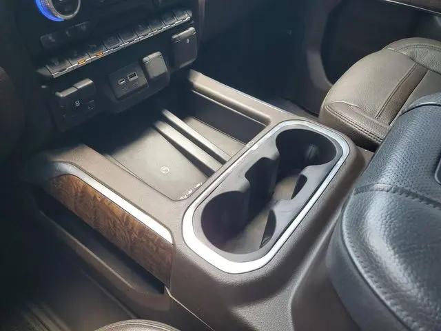 2021 GMC Sierra 2500HD 4WD Crew Cab Standard Bed Denali