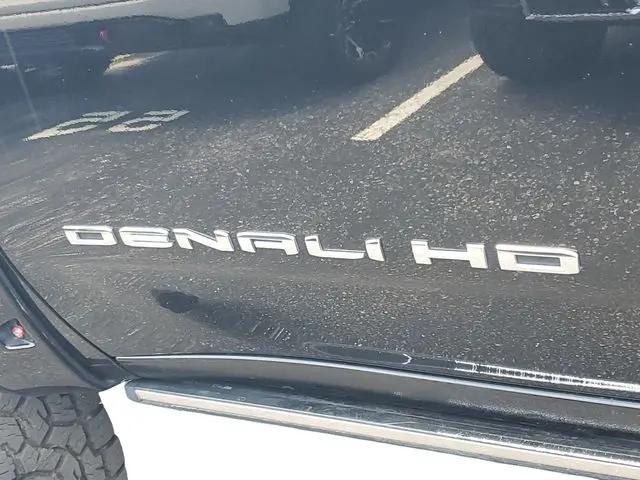 2021 GMC Sierra 2500HD 4WD Crew Cab Standard Bed Denali