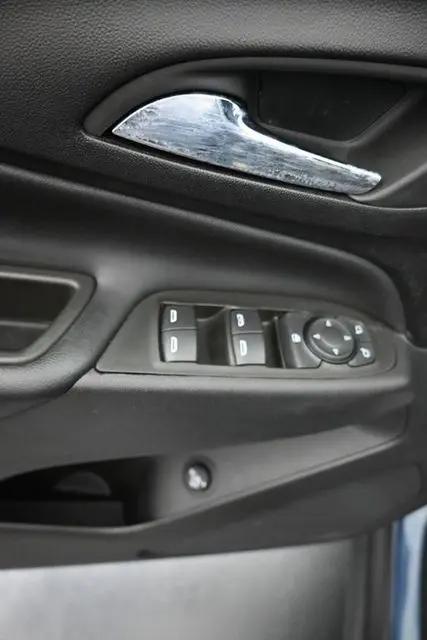 2024 Chevrolet Equinox FWD LT