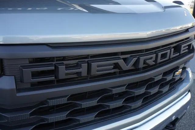 2026 Chevrolet Silverado 1500 4WD Regular Cab Long Bed WT