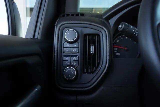 2026 Chevrolet Silverado 1500 4WD Regular Cab Long Bed WT