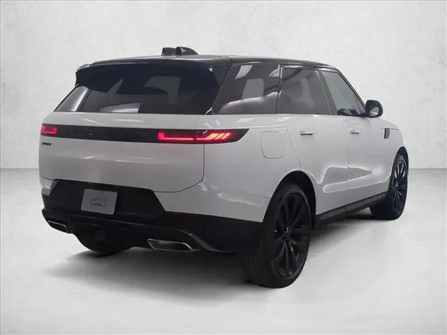 2026 Land Rover Range Rover Sport P360 SE