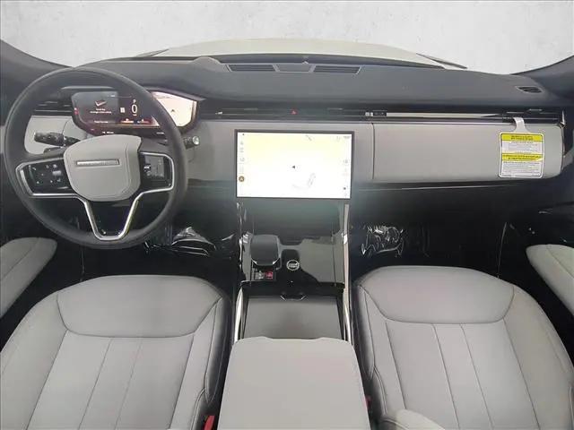 2026 Land Rover Range Rover Sport P360 SE