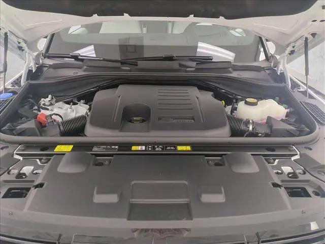 2026 Land Rover Range Rover Sport P360 SE