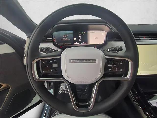 2026 Land Rover Range Rover Sport P360 SE