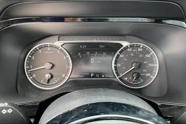 2025 Nissan Pathfinder SL FWD