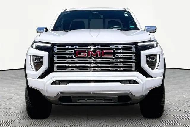 2023 GMC Canyon 4WD Crew Cab Short Box Denali
