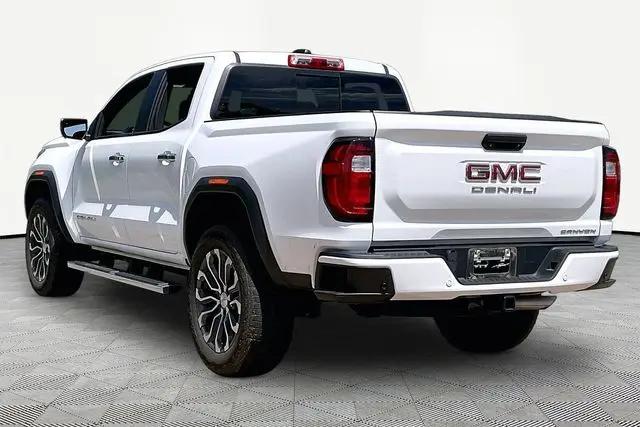 2023 GMC Canyon 4WD Crew Cab Short Box Denali