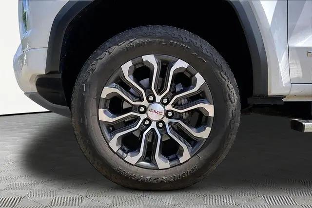 2023 GMC Canyon 4WD Crew Cab Short Box Denali