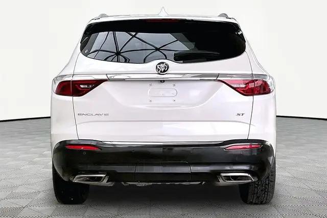 2022 Buick Enclave FWD Essence