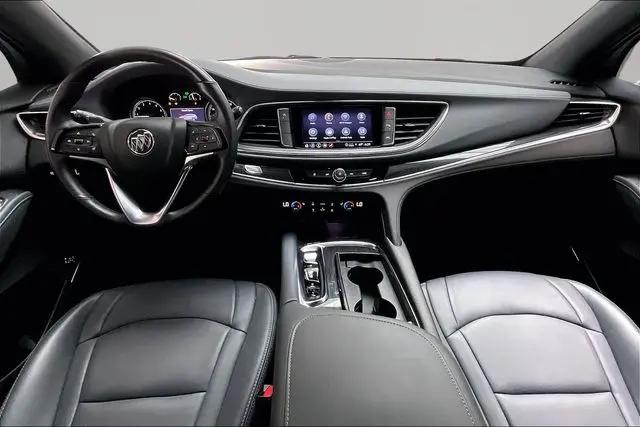 2022 Buick Enclave FWD Essence