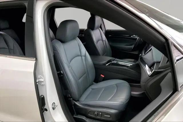 2022 Buick Enclave FWD Essence