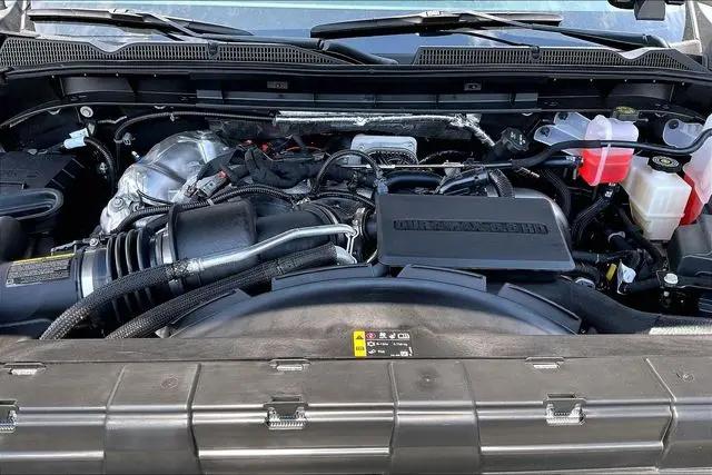 2026 GMC Sierra 2500HD Crew Cab, Standard Bed, AT4, 4WD