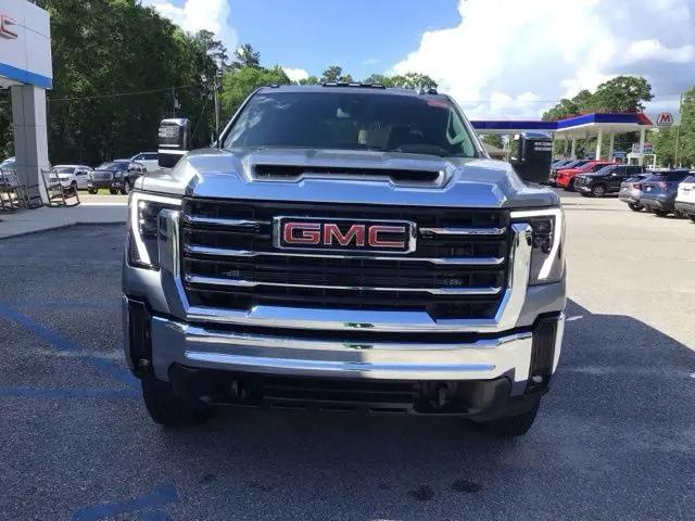 2026 GMC Sierra 2500HD Crew Cab, Standard Bed, SLT, 4WD