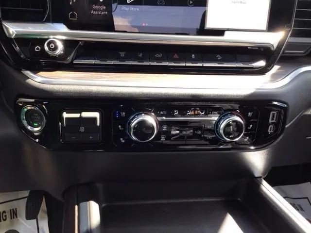 2026 GMC Sierra 2500HD Crew Cab, Standard Bed, SLT, 4WD