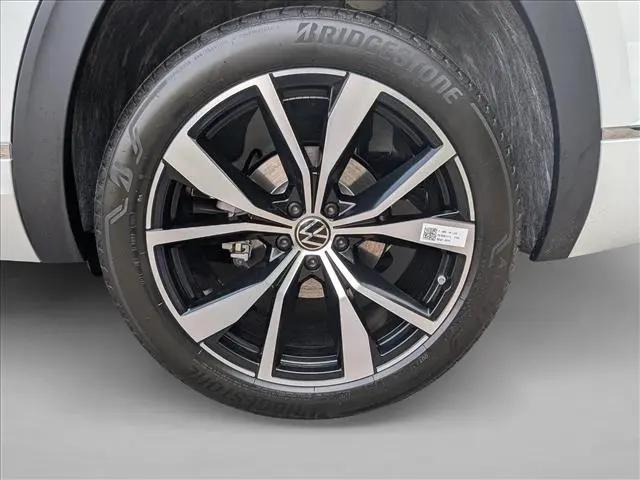 2026 Volkswagen Atlas SEL Premium R-Line