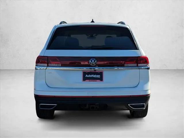 2026 Volkswagen Atlas SE with Technology