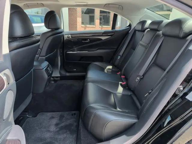 2017 Lexus LS 460 L