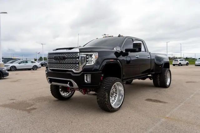 2020 GMC Sierra 3500HD 4WD Crew Cab Long Bed Denali
