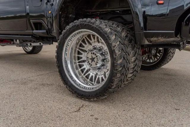 2020 GMC Sierra 3500HD 4WD Crew Cab Long Bed Denali