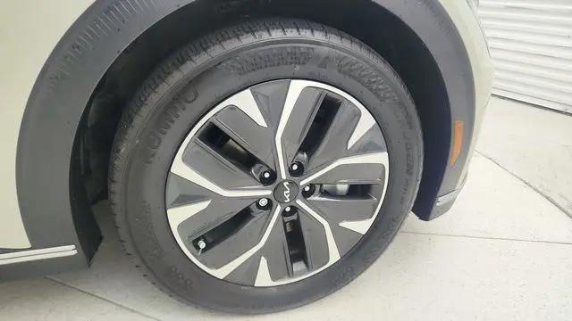 2024 Kia EV6 Light Long Range