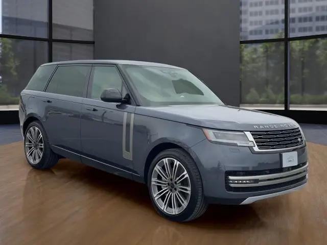 2026 Land Rover Range Rover P530 SE 7 Seat