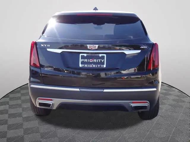 2025 Cadillac XT5 FWD Premium Luxury