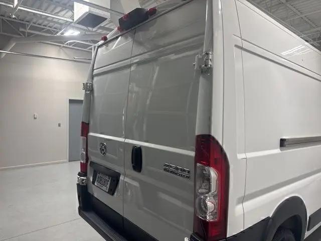 2024 Ram ProMaster 2500 Cargo Van Tradesman High Roof 159" WB w/Pass Seat
