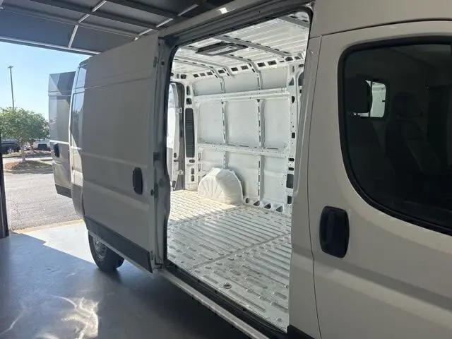 2024 Ram ProMaster 2500 Cargo Van Tradesman High Roof 159" WB w/Pass Seat