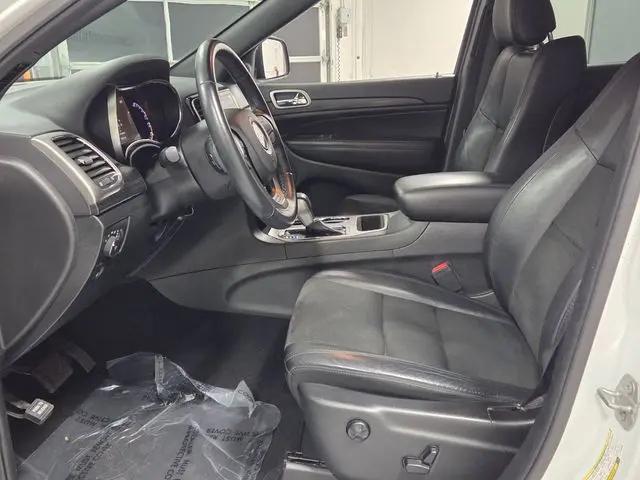 2020 Jeep Grand Cherokee Altitude 4x2
