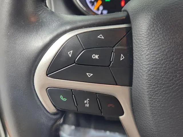2020 Jeep Grand Cherokee Altitude 4x2