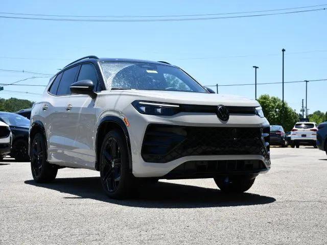2026 Volkswagen Tiguan SE R-Line Black for sale in Louisville, KY