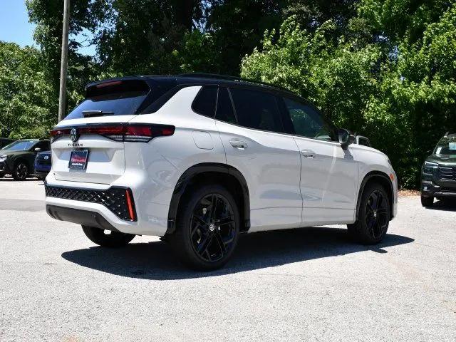 2026 Volkswagen Tiguan SE R-Line Black