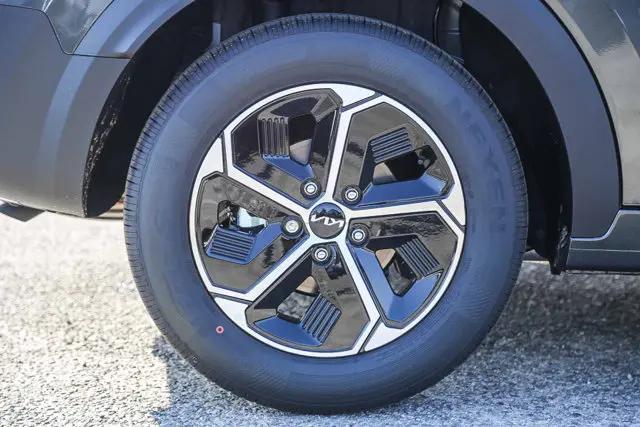 2026 Kia Niro LX