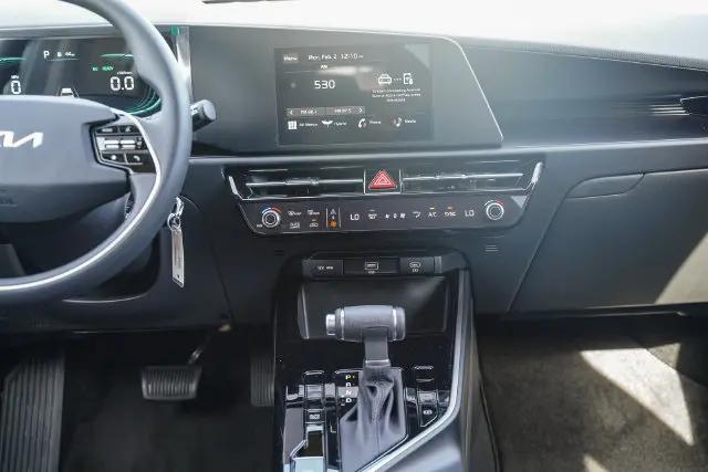 2026 Kia Niro LX