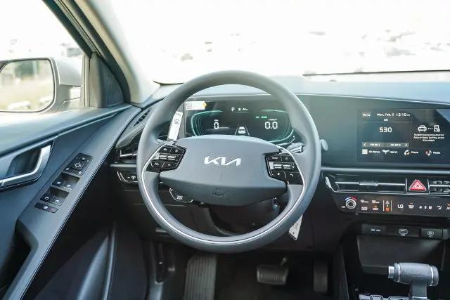 2026 Kia Niro LX