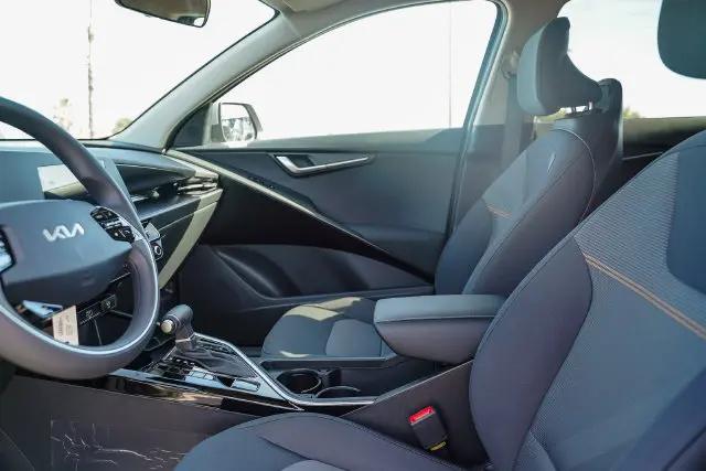 2026 Kia Niro LX