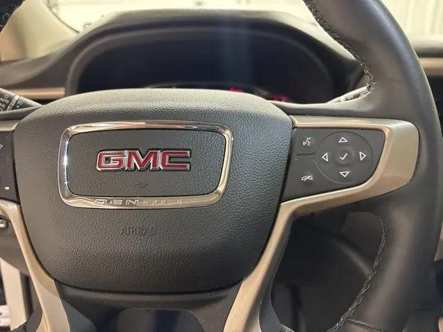 2023 GMC Acadia AWD Denali