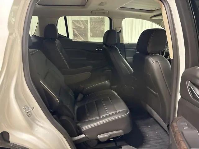 2023 GMC Acadia AWD Denali